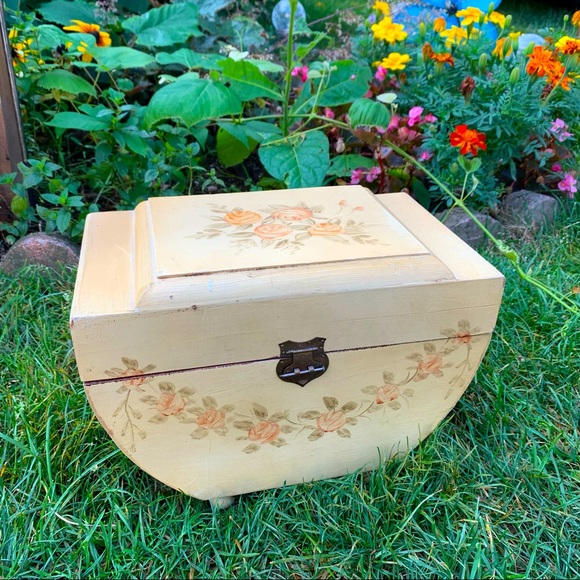 Vintage Wooden floral Box